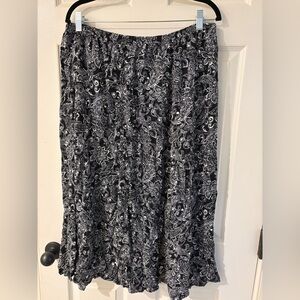 White Stag Black and White Paisley A-Line Skirt XL